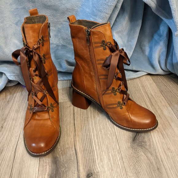 Chelsea Crew GERALDINE Boots - Picture 1 of 1